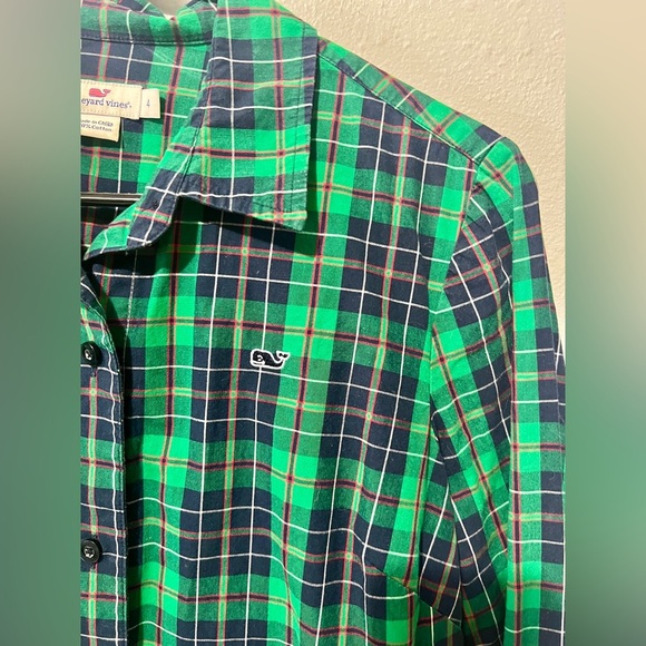Vineyard Vines Green Plaid Button Down Top - Size 4 - Picture 4 of 9
